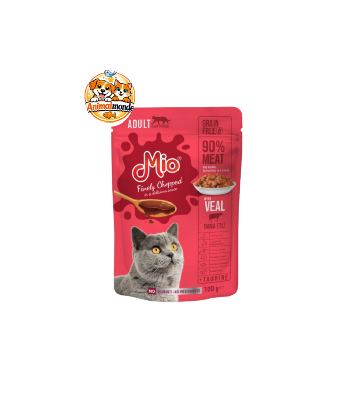 Un sachet repas complet composé d'émincés de veau en sauce avec 76 % de viande, enrichi en vitamines et en taurine pour le tonus des chats adultes.
