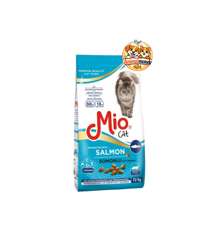 Des croquettes premium au saumon, riches en acides gras essentiels, spécialement conçues pour sublimer le pelage et protéger le système urinaire des chats adultes.
