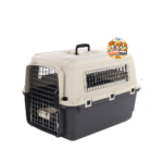 La Flamingo Nomad M offre un transport sécurisé et confortable pour chiens et chats, avec une conception conforme aux normes IATA pour voyager en toute sérénité