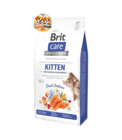 Croquettes hypoallergéniques sans céréales au poulet et à la dinde frais, adaptées pour le contrôle du poids et la vitalité des chats seniors.